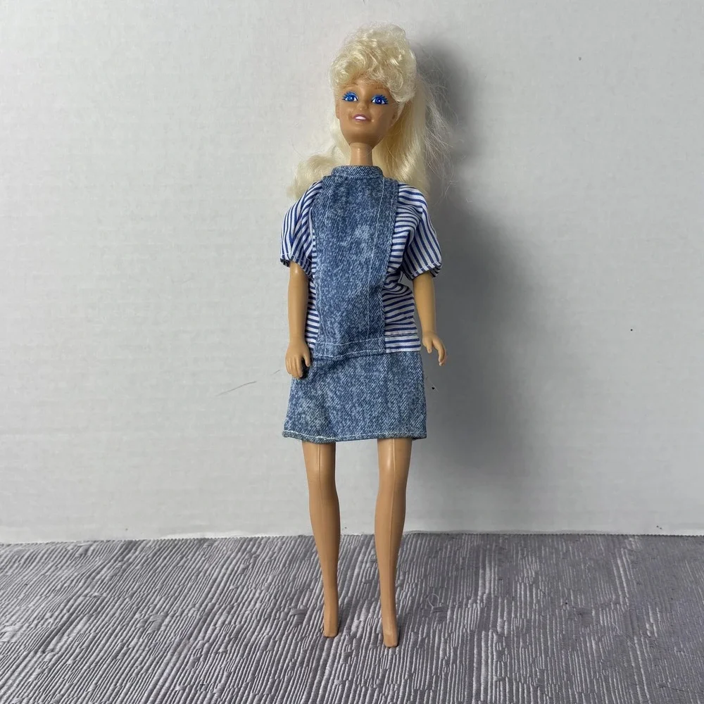 Vintage The Mommy-To-Be Doll 12in Pregnant Fashion Doll Baby Figure Outfit Box